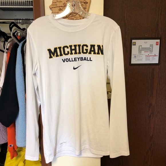 nike volleyball apparel